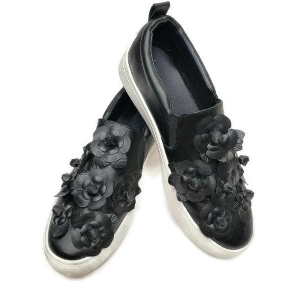 Womens Black Floral Slip-On Sneakers Size 9.5 Leather Upper With Rubber Sole